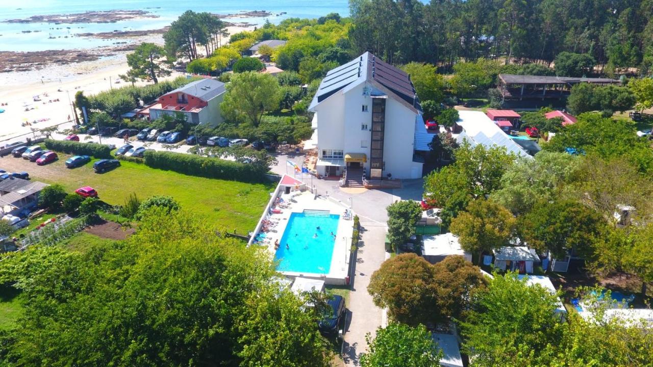 Hotel Arco Iris Вилануева де Ароса Екстериор снимка