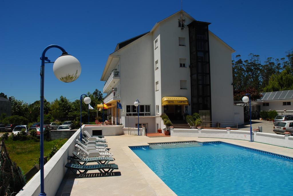 Hotel Arco Iris Вилануева де Ароса Екстериор снимка